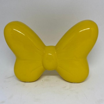 D563